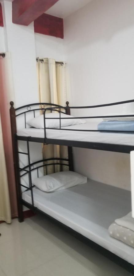 Innsite Room Rentals Pasay Exterior foto